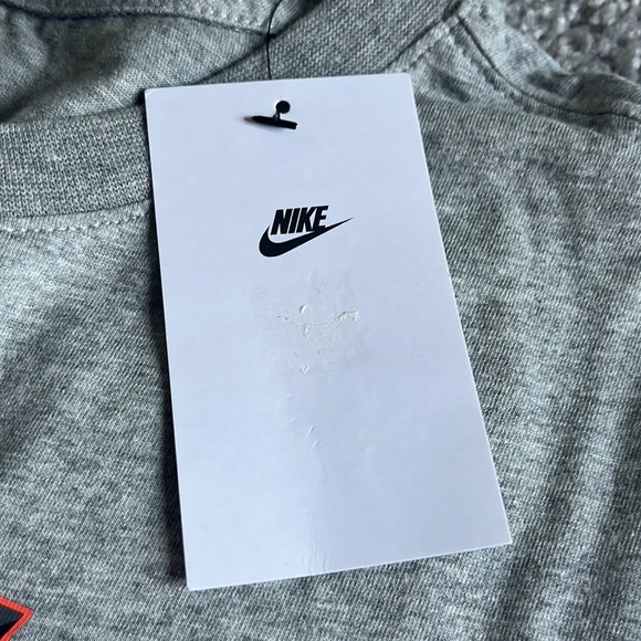 Mens Nike short sleeve tee - Picture 5 of 7